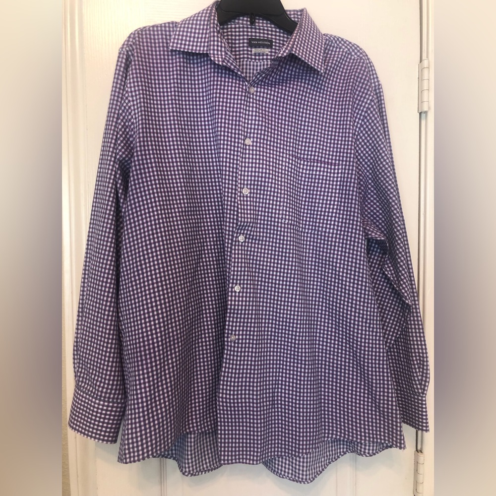 Van Heusen button-down dress shirt. Neck 17.5 Sleeve 34/45